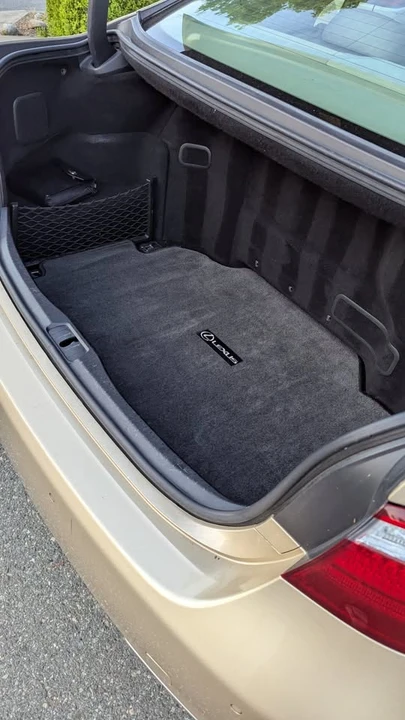 2008 Lexus LS 4th Gen - Image 12 of 13