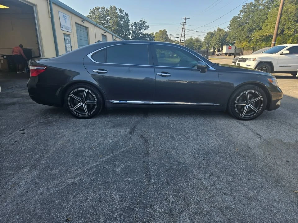 2008 Lexus LS 4th Gen - Image 3 of 20
