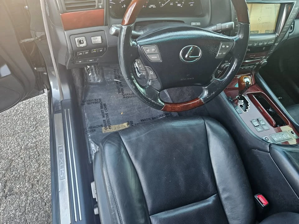 2008 Lexus LS 4th Gen - Image 15 of 20