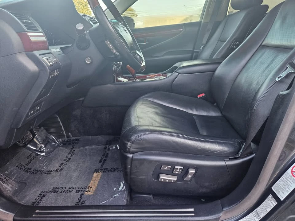 2008 Lexus LS 4th Gen - Image 17 of 20
