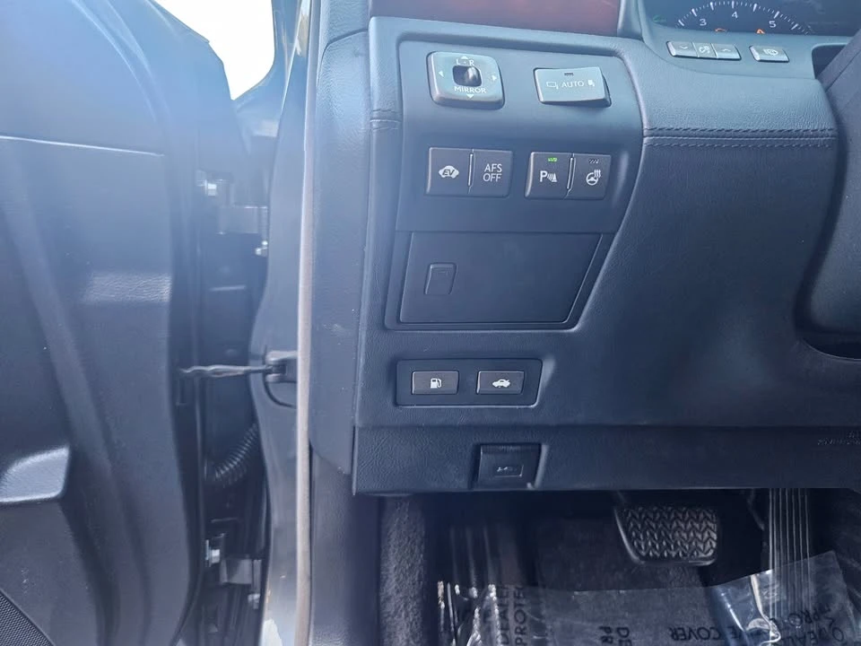 2008 Lexus LS 4th Gen - Image 16 of 20