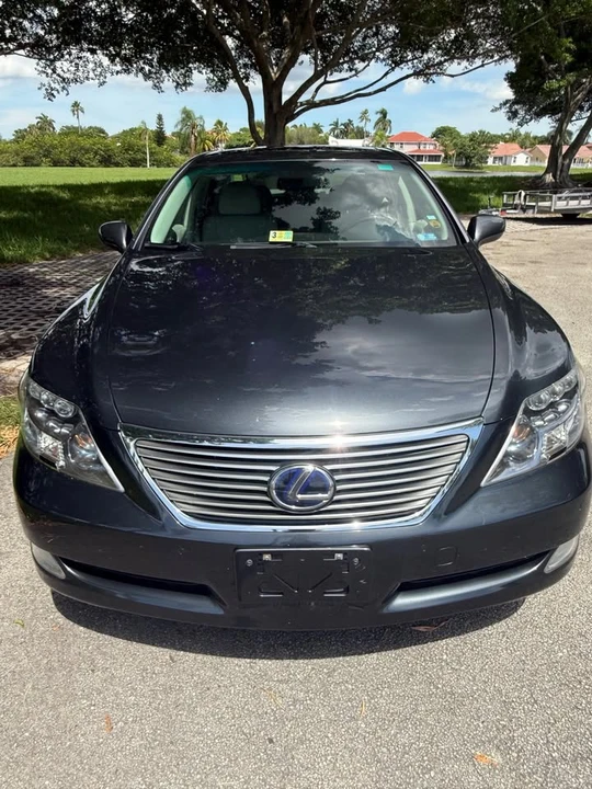 2008 Lexus LS 4th Gen - Image 2 of 20