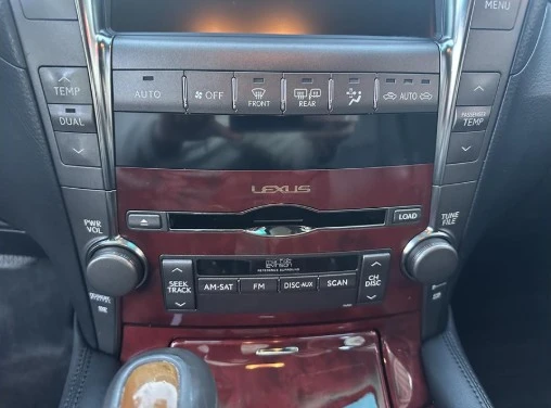 2008 Lexus LS 4th Gen - Image 12 of 20
