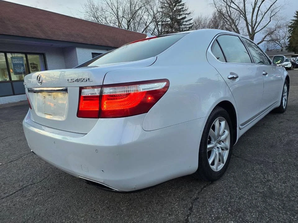 2008 Lexus LS 4th Gen - Image 11 of 20