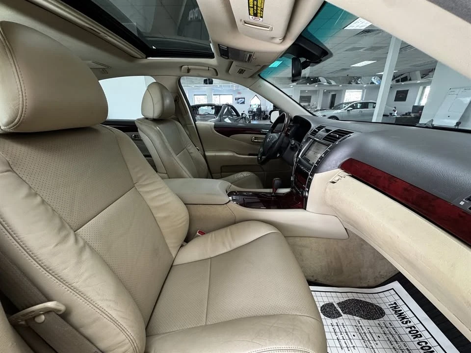 2008 Lexus LS 4th Gen - Image 14 of 20
