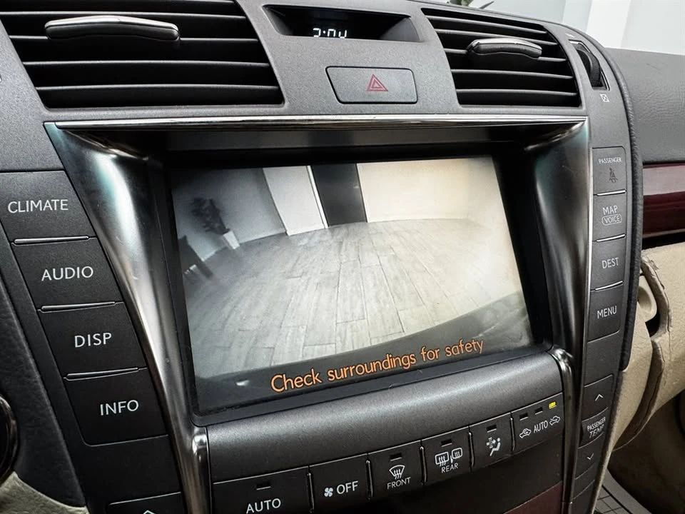 2008 Lexus LS 4th Gen - Image 19 of 20