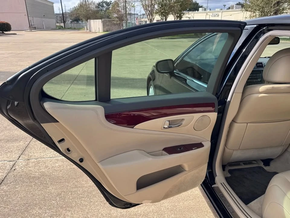 2008 Lexus LS 4th Gen - Image 18 of 20