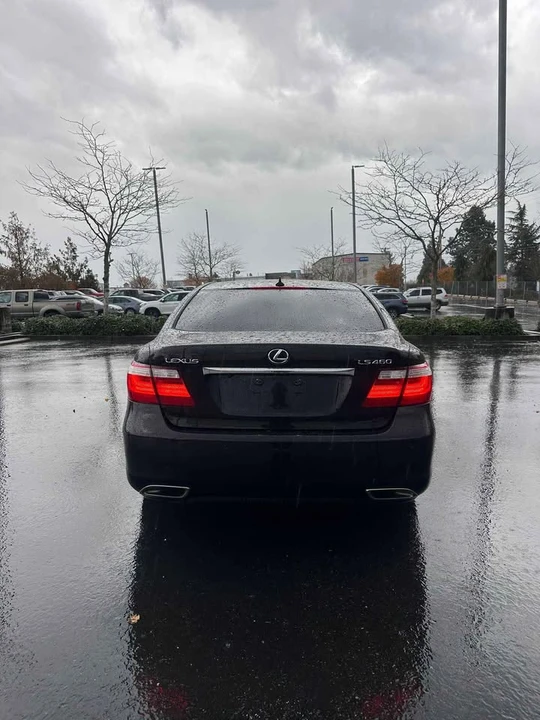 2008 Lexus LS 4th Gen - Image 7 of 20