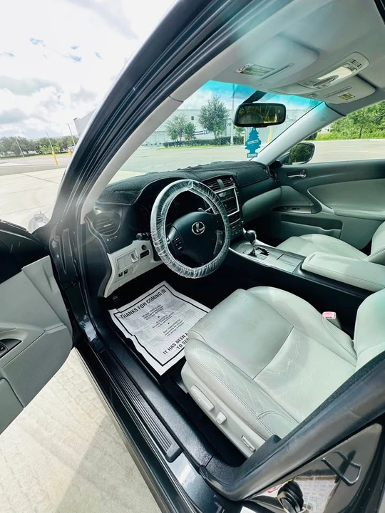 2008 Lexus LS 4th Gen - Image 9 of 13