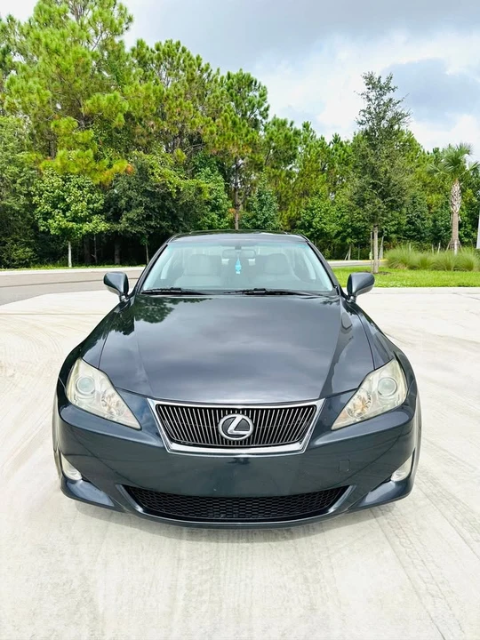 2008 Lexus LS 4th Gen - Image 2 of 13