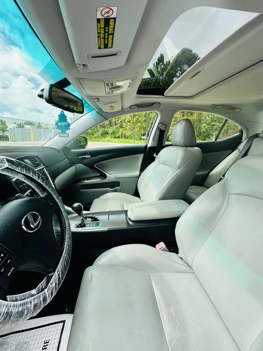 2008 Lexus LS 4th Gen - Image 11 of 13