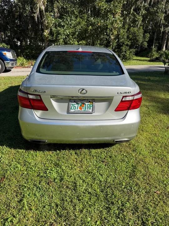 2008 Lexus LS 4th Gen - Image 4 of 10