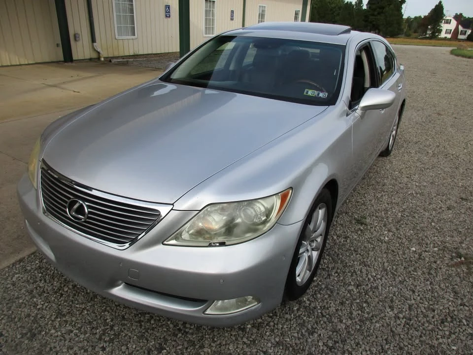 2008 Lexus LS 4th Gen - Image 2 of 15