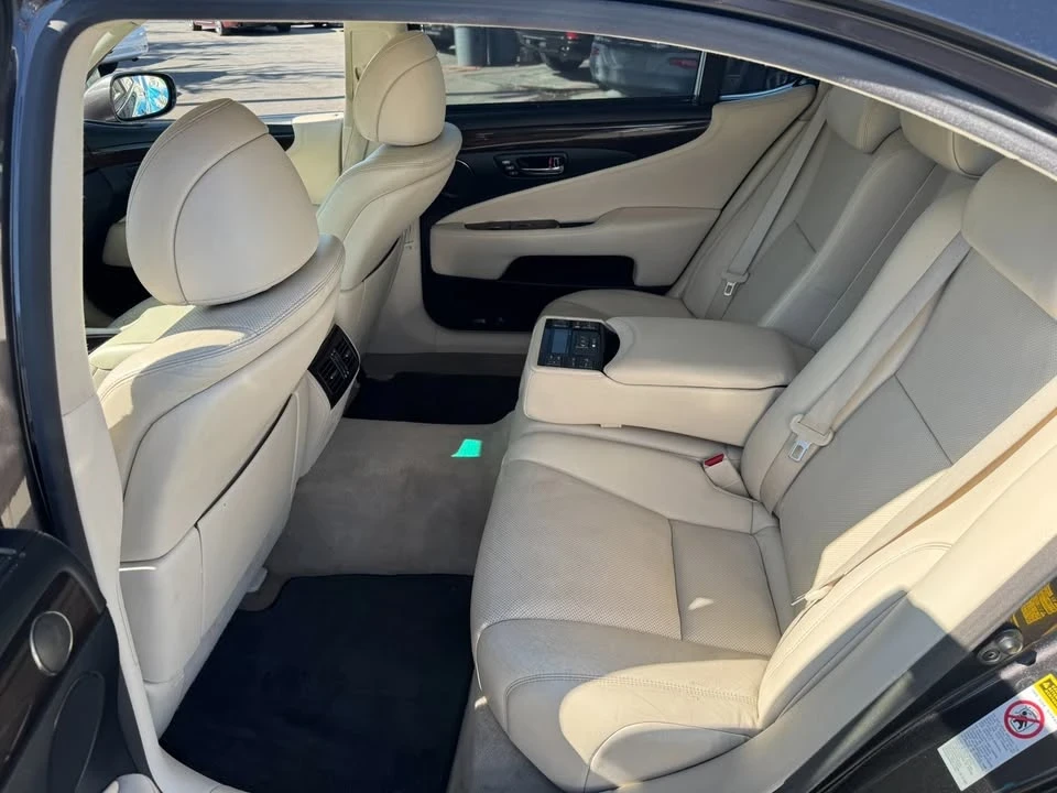 2008 Lexus LS 4th Gen - Image 8 of 13
