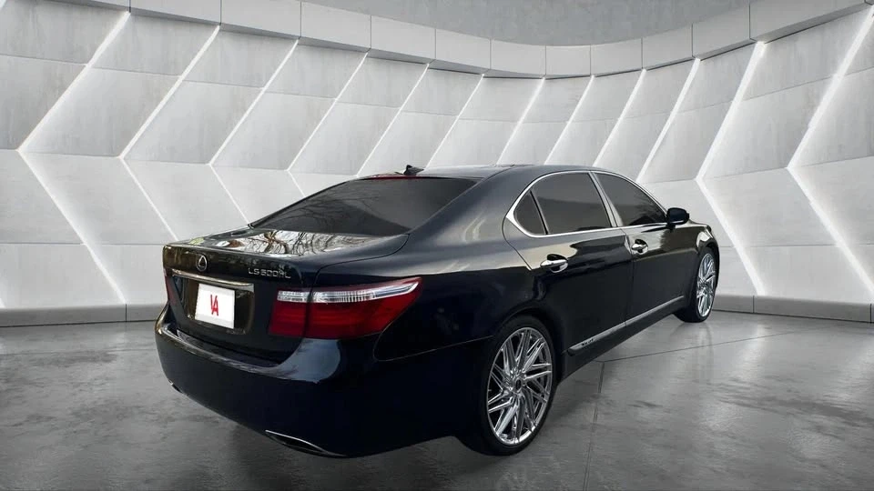 2008 Lexus LS 4th Gen - Image 14 of 19