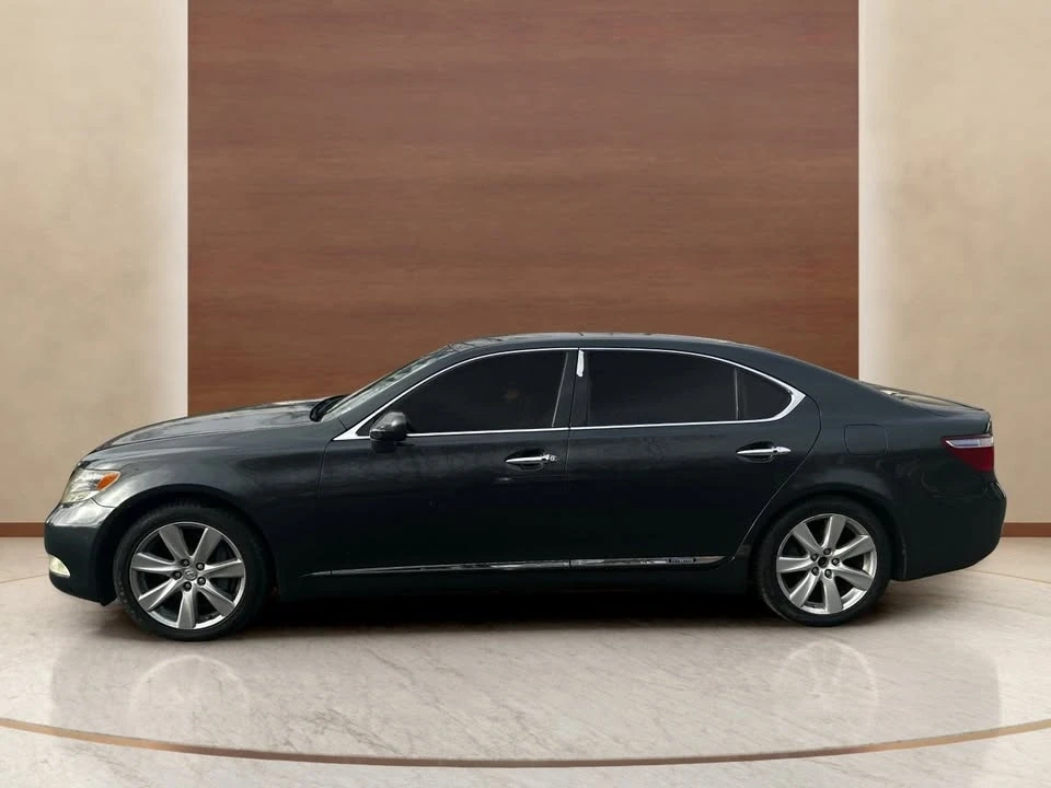 2008 Lexus LS 4th Gen - Image 6 of 15
