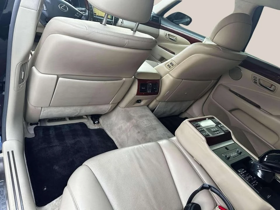 2008 Lexus LS 4th Gen - Image 4 of 19