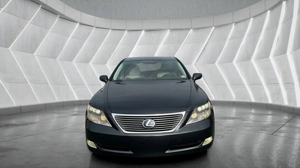 2008 Lexus LS 4th Gen - Image 10 of 16