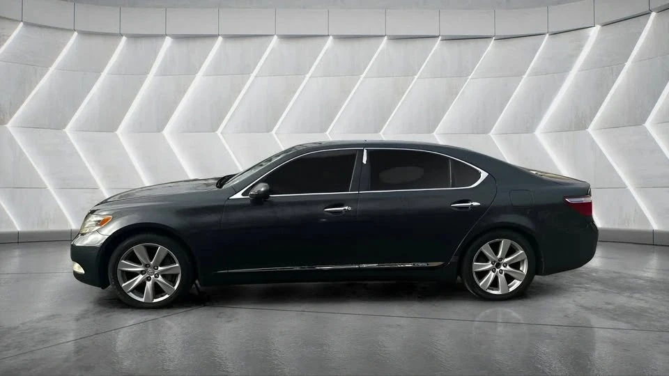 2008 Lexus LS 4th Gen - Image 3 of 16