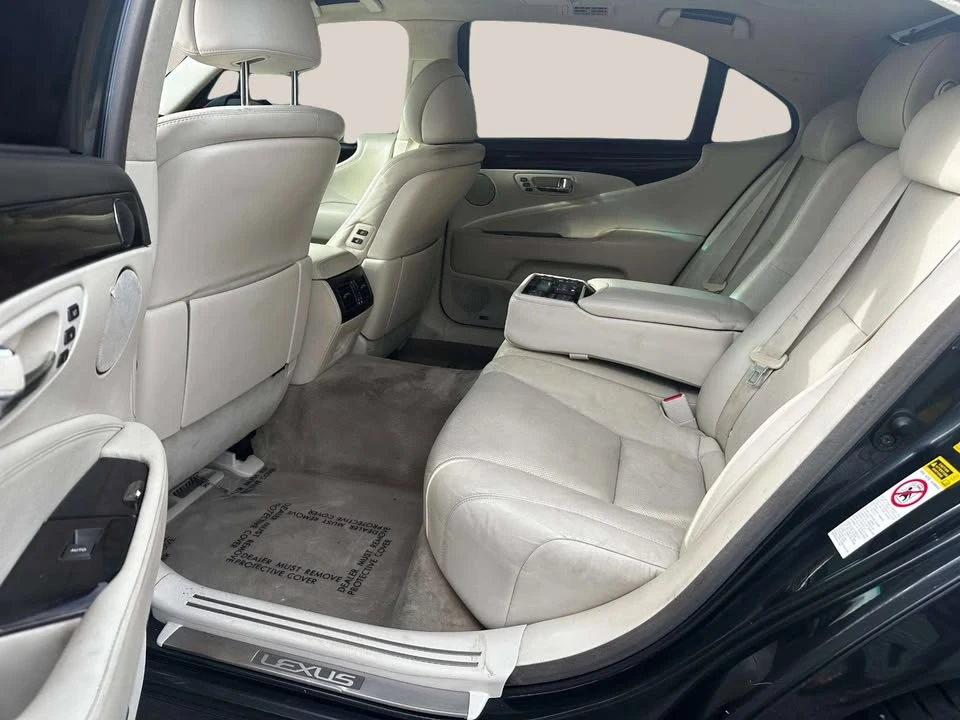 2008 Lexus LS 4th Gen - Image 13 of 16