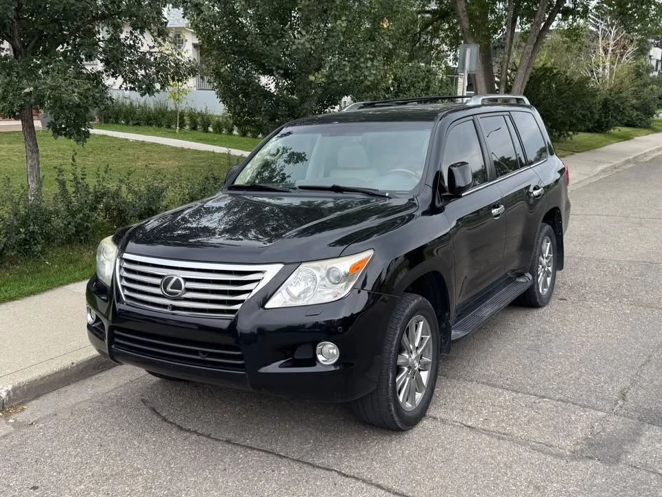 2008 Lexus LX 2nd Gen - Image 2 of 15