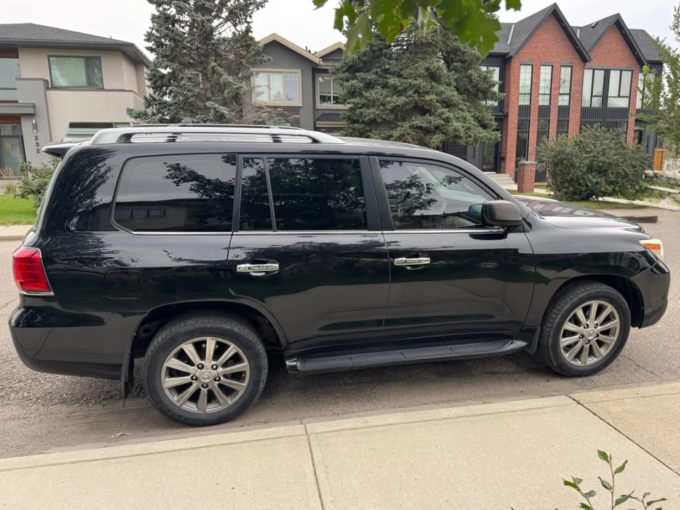 2008 Lexus LX 2nd Gen - Image 3 of 15
