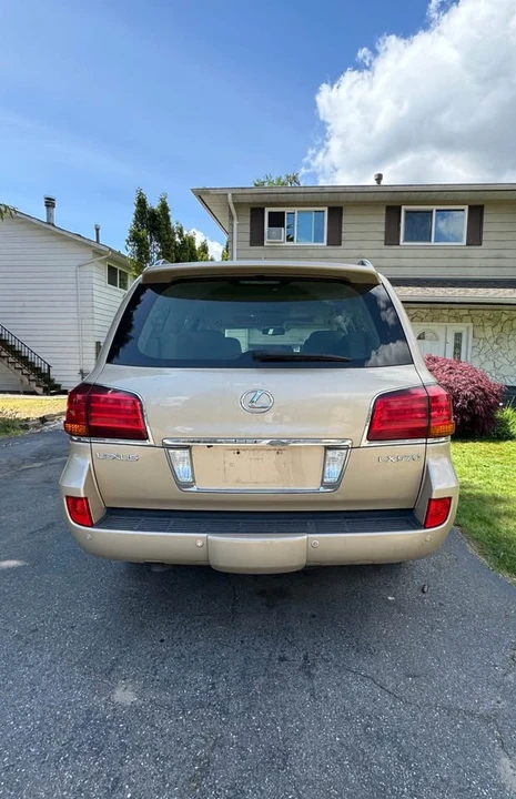 2008 Lexus LX 2nd Gen - Image 4 of 19