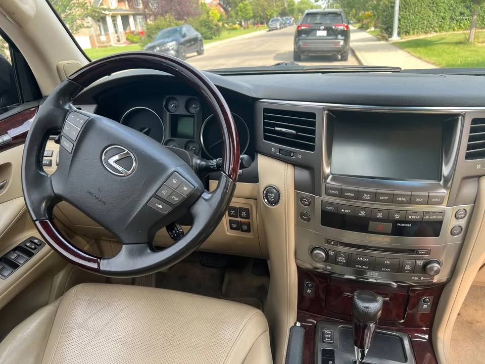 2008 Lexus LX 2nd Gen - Image 8 of 15