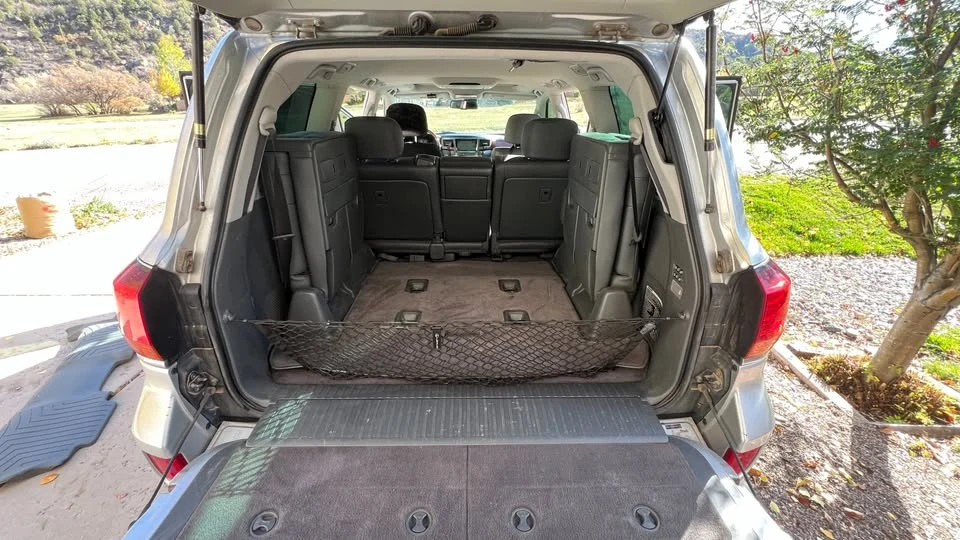 2008 Lexus LX 3rd Gen - Image 9 of 10
