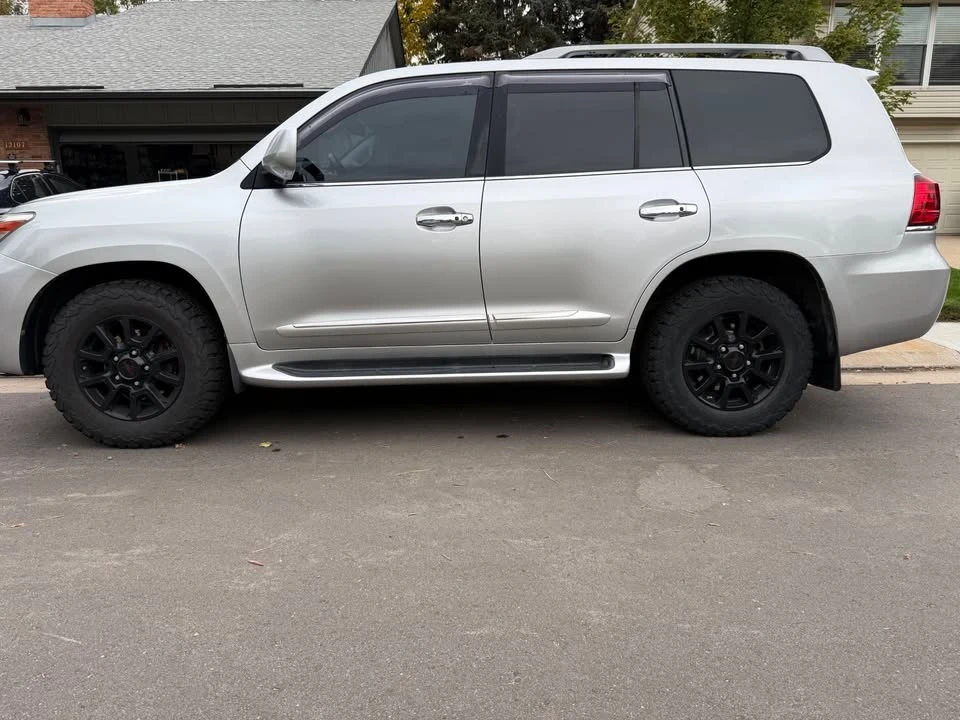 2008 Lexus LX 3rd Gen - Image 3 of 7