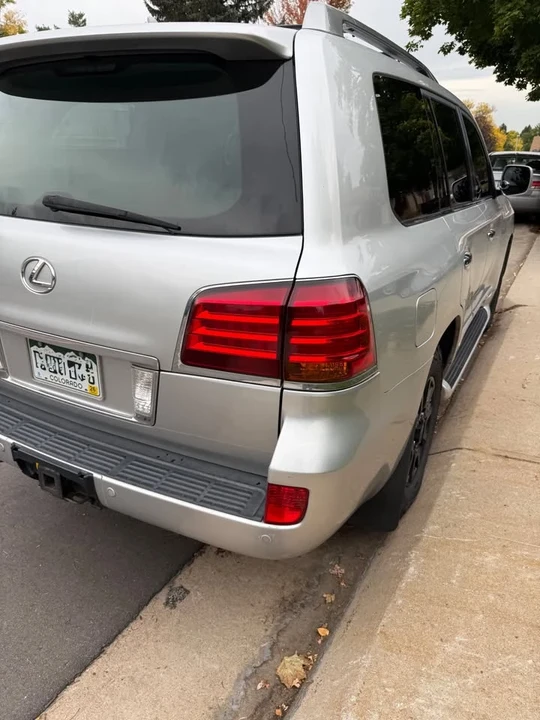 2008 Lexus LX 3rd Gen - Image 6 of 7