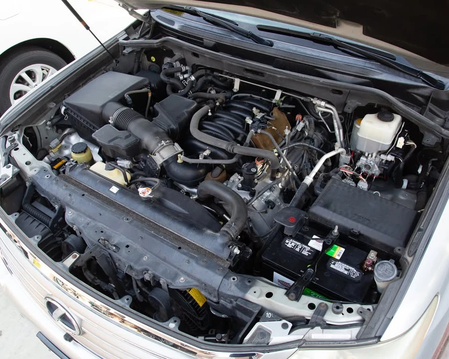 2008 Lexus LX 3rd Gen - Image 18 of 19