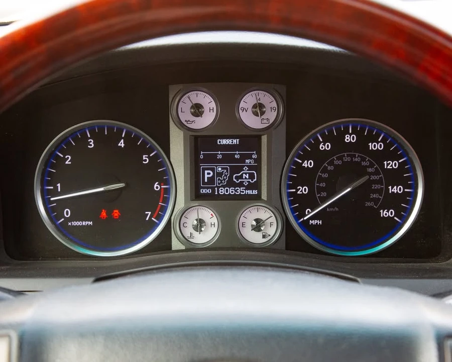 2008 Lexus LX 3rd Gen - Image 11 of 19