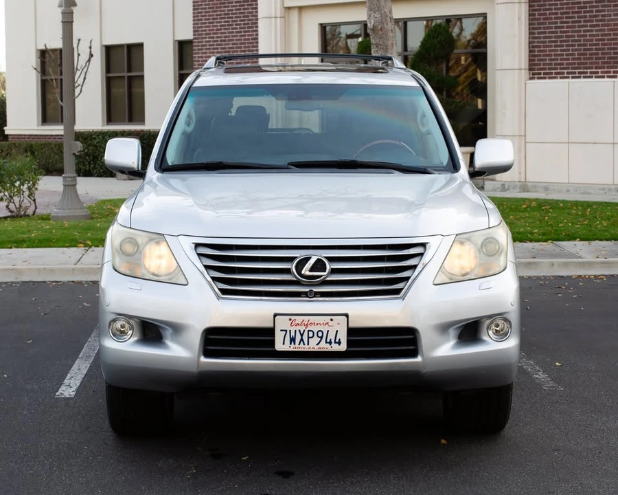2008 Lexus LX 3rd Gen - Image 6 of 19