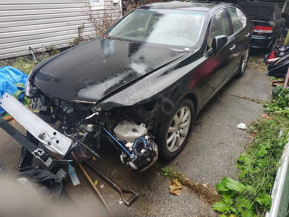 2008 Lexus LS 4th Gen - Image 2 of 4