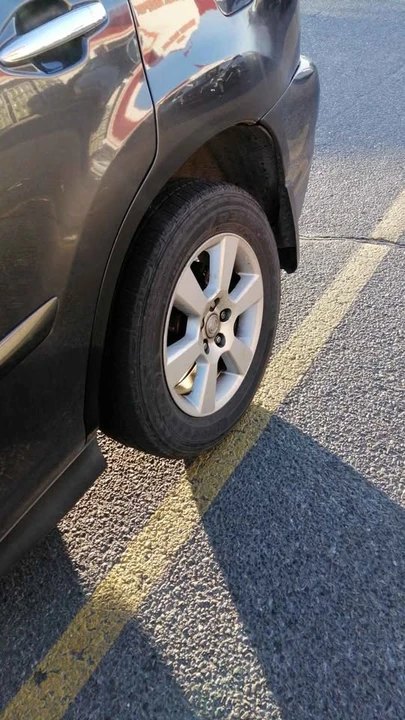 2008 Lexus RX 2nd Gen - Image 12 of 15