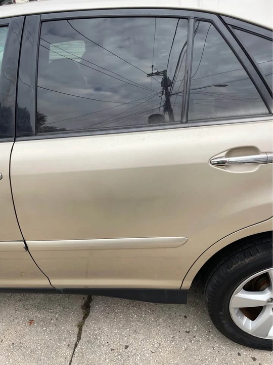 2008 Lexus RX 2nd Gen - Image 11 of 19