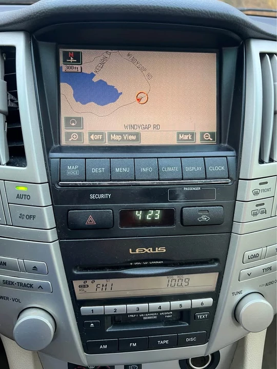 2008 Lexus RX 2nd Gen - Image 11 of 19
