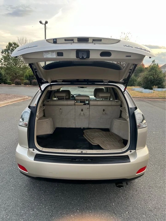 2008 Lexus RX 2nd Gen - Image 17 of 19