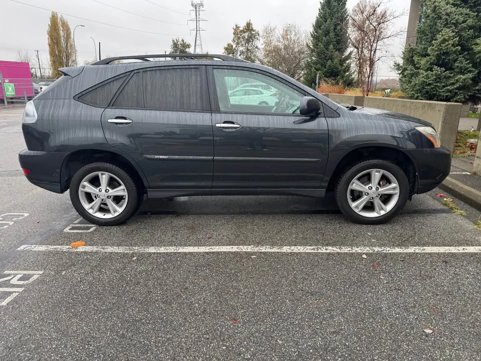 2008 Lexus RX 2nd Gen - Image 3 of 11