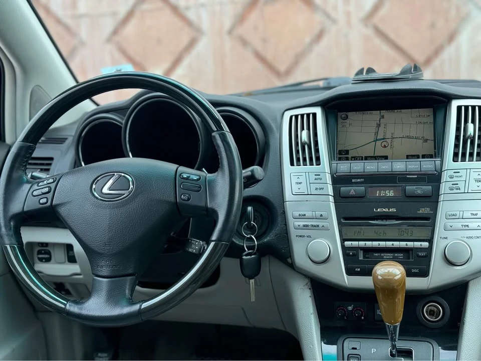 2008 Lexus RX 2nd Gen - Image 12 of 16