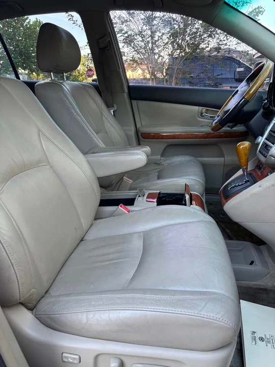 2008 Lexus RX 2nd Gen - Image 3 of 4