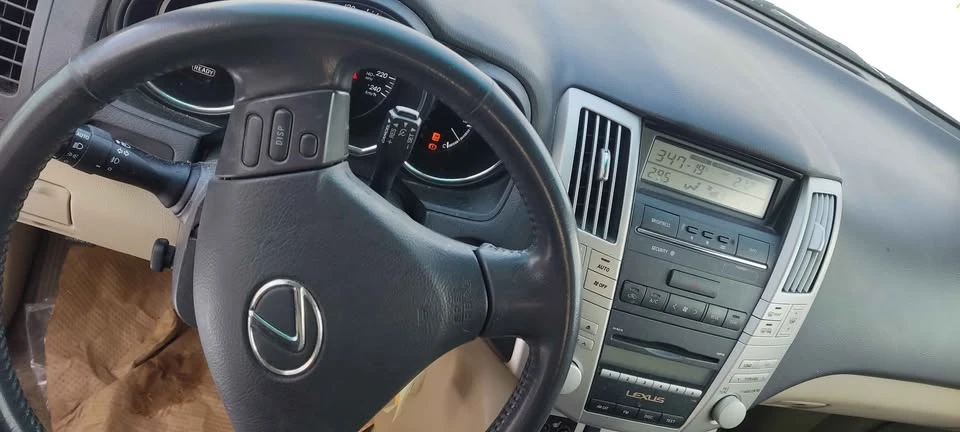 2008 Lexus RX 2nd Gen - Image 16 of 19