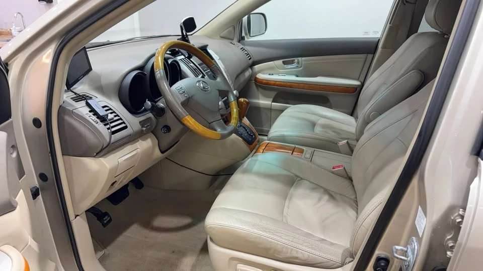 2008 Lexus RX 2nd Gen - Image 12 of 16