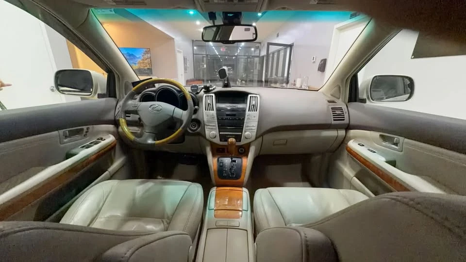 2008 Lexus RX 2nd Gen - Image 9 of 16