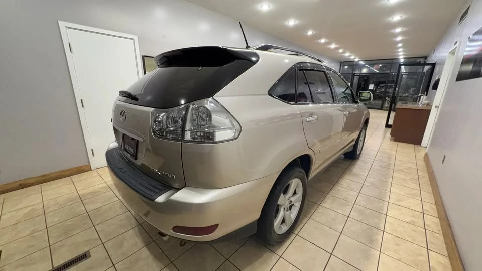 2008 Lexus RX 2nd Gen - Image 5 of 16