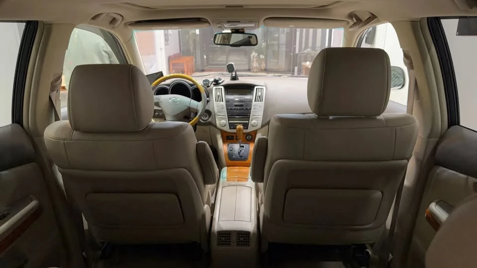 2008 Lexus RX 2nd Gen - Image 13 of 16