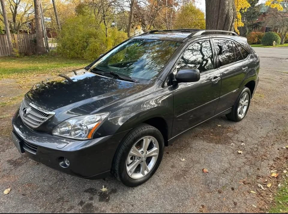 2008 Lexus RX 2nd Gen - Image 2 of 11