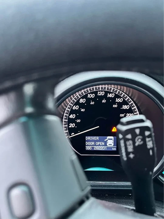2008 Lexus RX 2nd Gen - Image 2 of 6