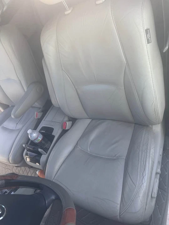 2008 Lexus RX 2nd Gen - Image 4 of 6